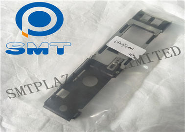 Suku cadang pengumpan SMT Juki menawarkan pengumpan tape penutup atas pengumpan FF32FS E62037060AA